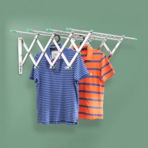 RD 4 - RECTRACTABLE CLOTHES HANGER  